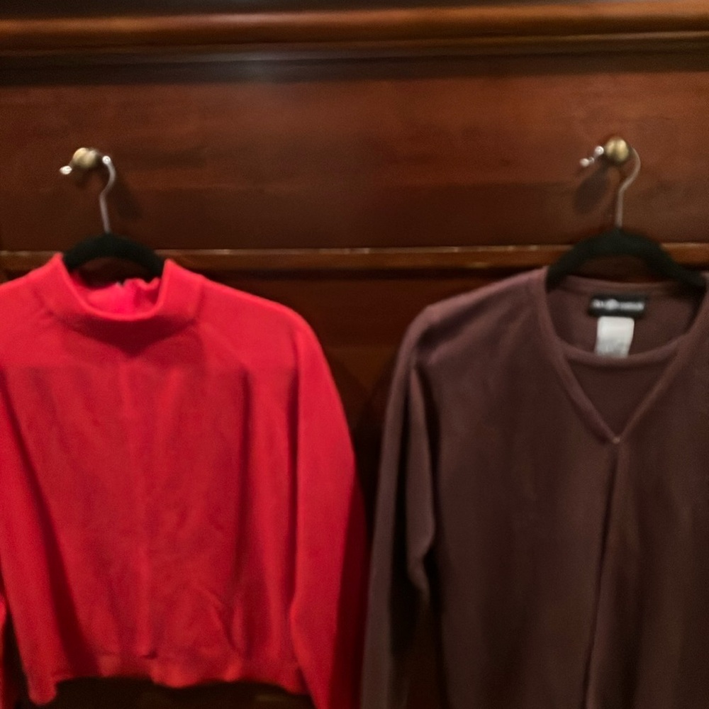 2 soft sweaters Brown Sag Harbor sweater that clips. Red Designers Original ❤️